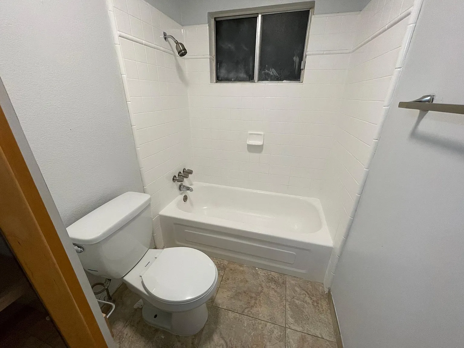 1435 W Tonopah Drive — Photo 3