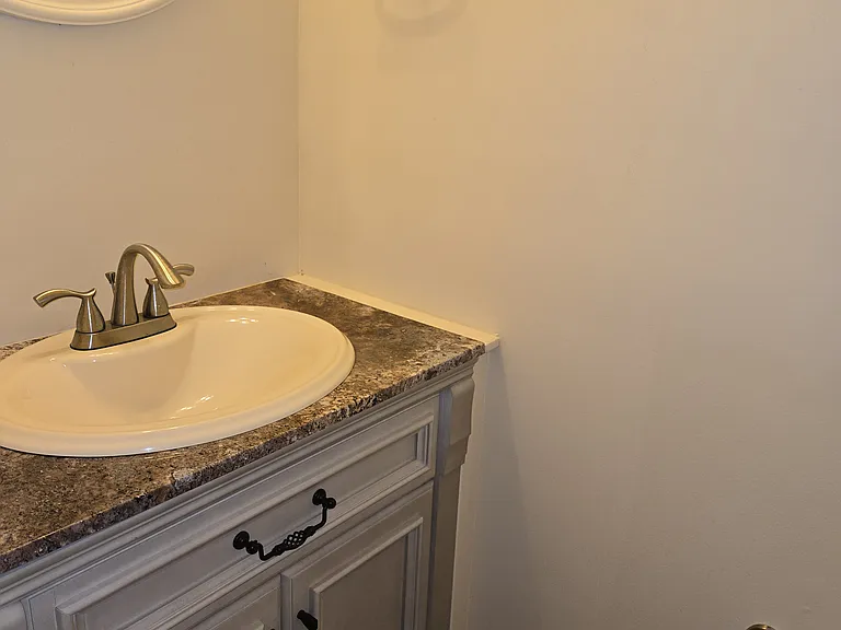 608 S Washington St — Photo 10