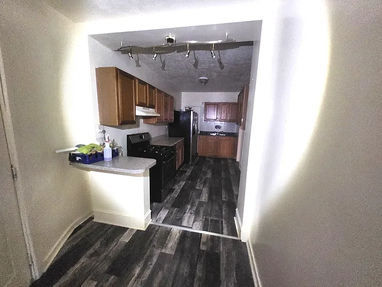 9202 S Loomis St #1 — Photo 7