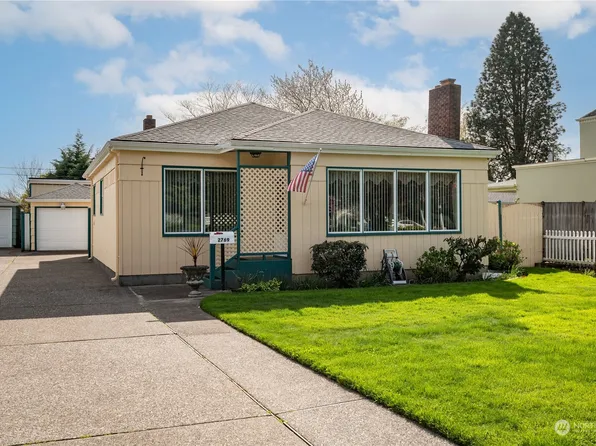 2769 NW Nichols Boulevard, Longview, WA 98632