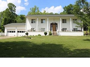 2361 Howells Mill Rd #ONA, Ona, WV 25545