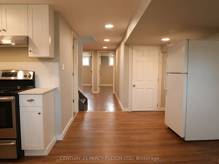 24 Flower St #BASEMENT — Photo 5