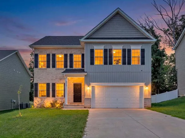 4966 Warrior Dr, Salem, VA 24153
