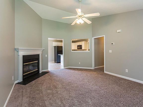 4th image of 649 Danby Woods Dr