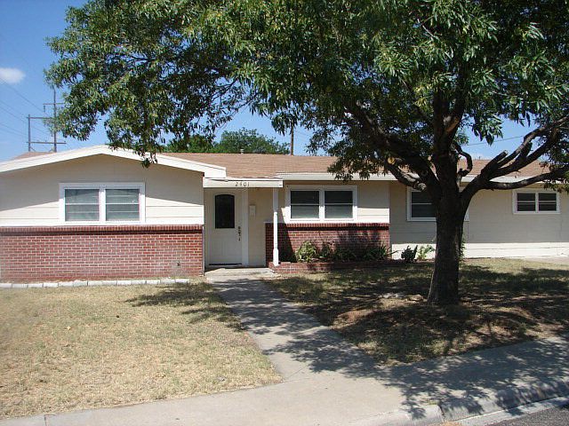1st image of 2401 Eastover Dr
