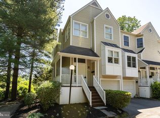 6967 Fairfax Dr, Arlington, VA 22213