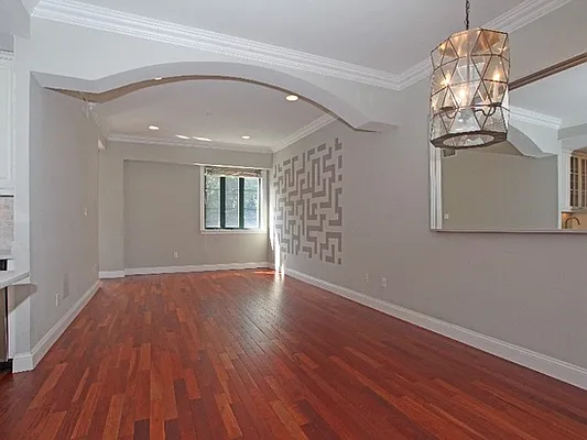 Sold by Re/Max In The City | media 2