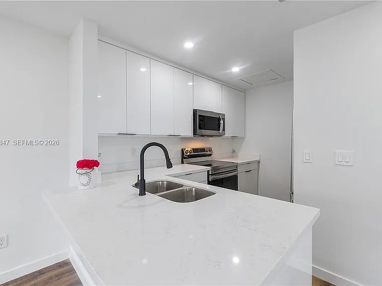 6690 W 26th Ct #23-16 — Photo 8