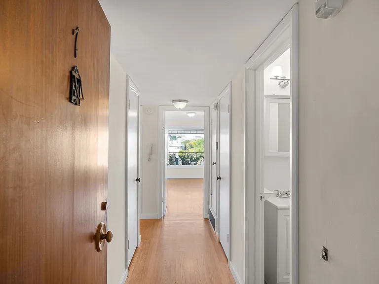 425 Euclid Ave #1077R — Photo 3