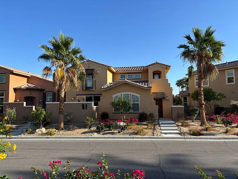 52273 Rosewood Ln — Photo 1