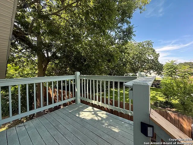 109 Bonham St #C — Photo 9
