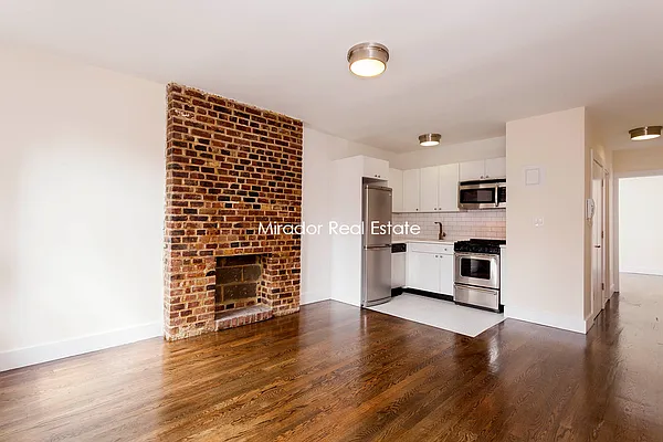 Rented by Mirador Real Estate | media 1