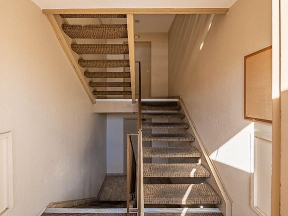 5th image of 3827 Montgomery Blvd NE APT 234