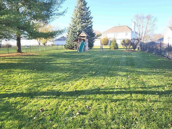 5th image of 8496 Suffolk Dr
