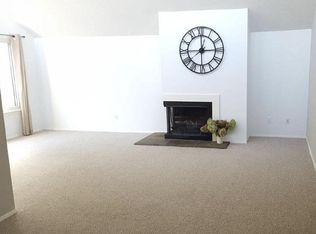 2 Elderberry Ln, Ridgefield, CT 06877