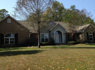 292 Philadelphia Rd, Pineville, LA 71360