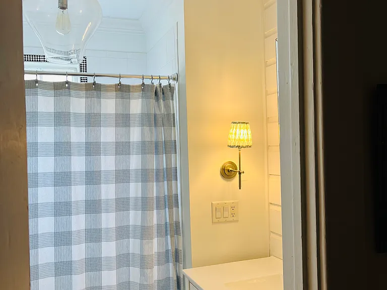 301 Broad St #2 — Photo 15
