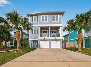 2461 Baycrest Dr, Houston, TX 77058