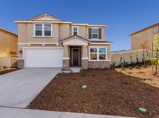 4013 Elderberry Rdg, Lake Elsinore, CA 92530