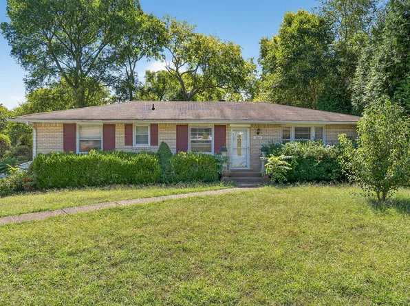 3843 Bonnacreek Dr, Hermitage, TN 37076