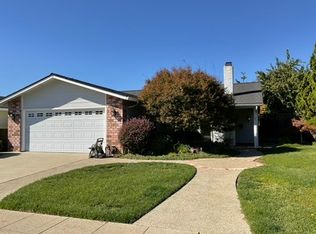 301 Winchester Ct, Foster City, CA 94404