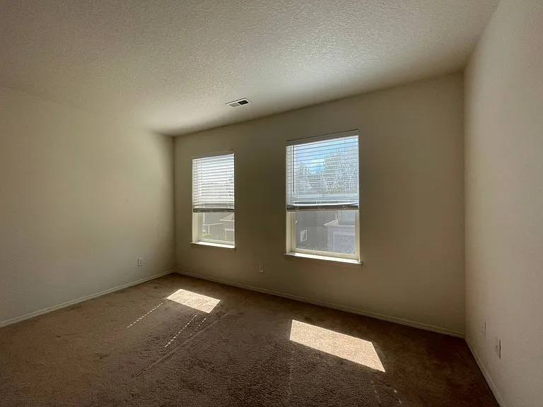 797 NE 63rd Ave — Photo 32