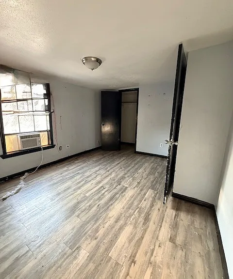 1917 Kowis St — Photo 3
