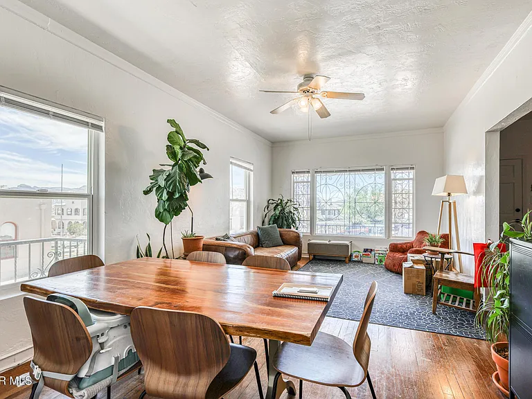 1300 Randolph Dr — Photo 23