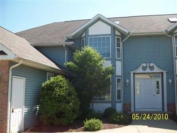 1st image of 736 Tollis Pkwy #A