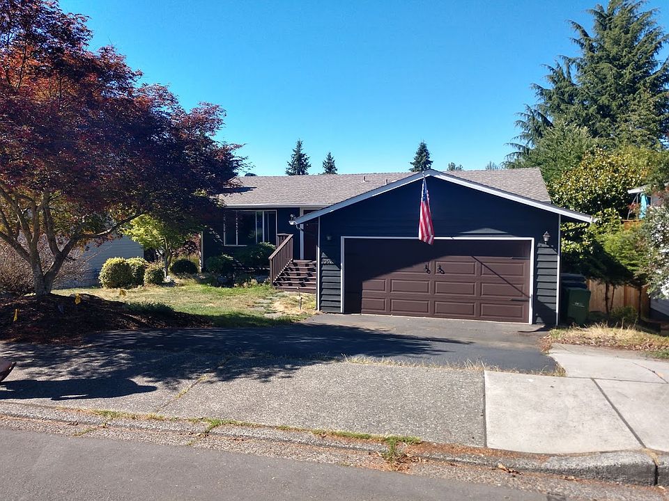 1st image of 10620 NE 55th St