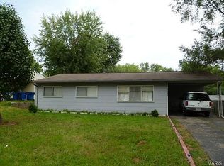 9840 Treadway Ln, Saint Louis, MO 63134