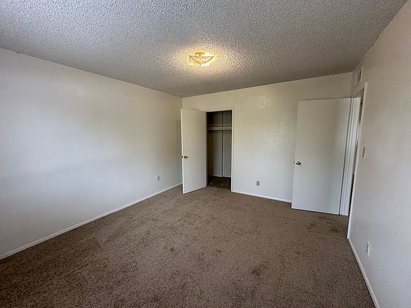 5th image of 810 S Kolb Rd Unit 4