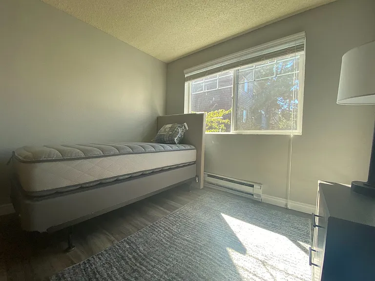 Westwood Apartments — Photo 124