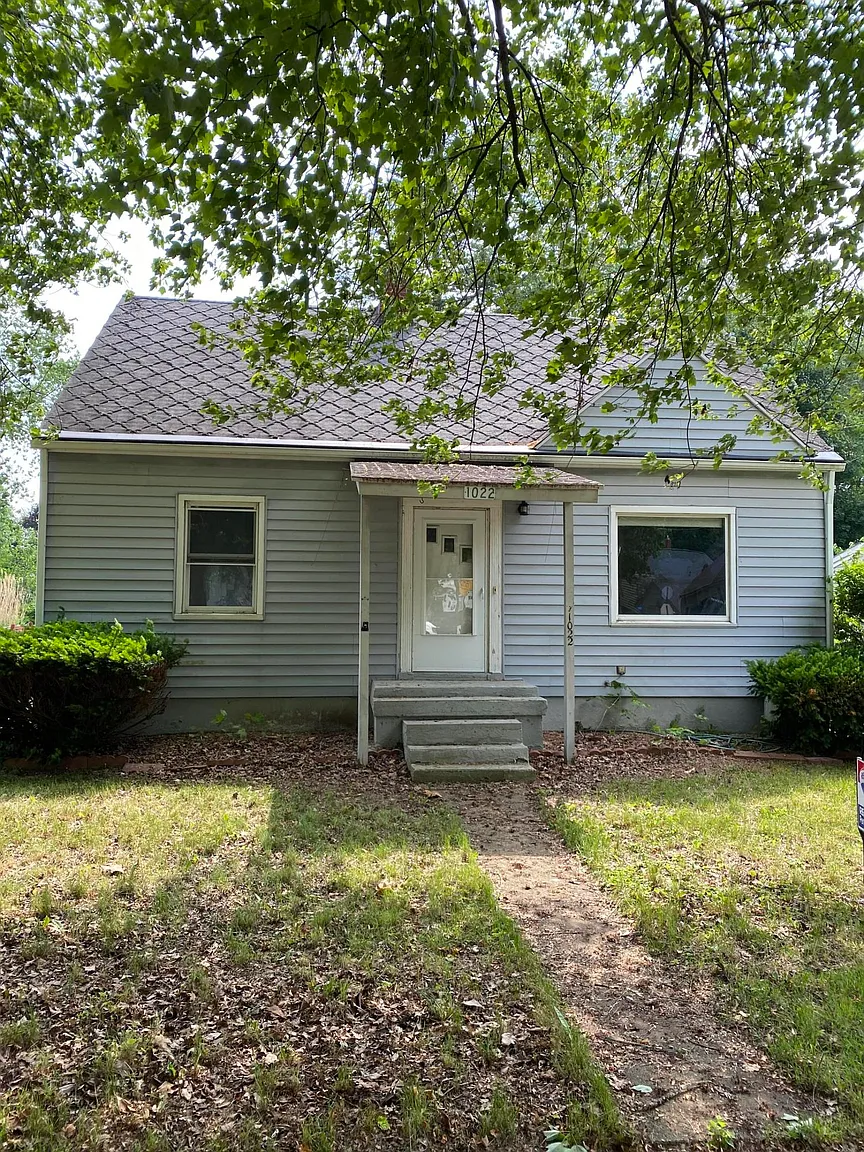 1022 Fitch St photo 1