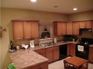 1198 Savannah Ln, Calera, AL 35040