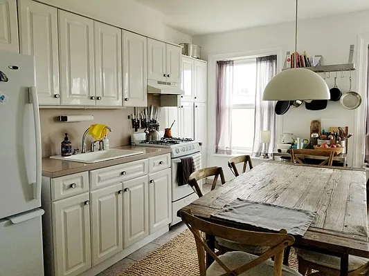 Rented by Brooklyn Heights Real Estate Inc | media 16