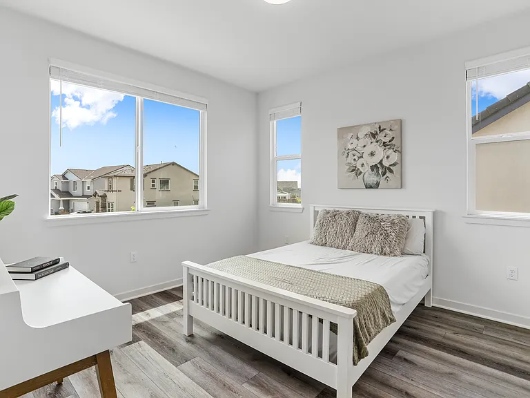3104 Needham Ave — Photo 5