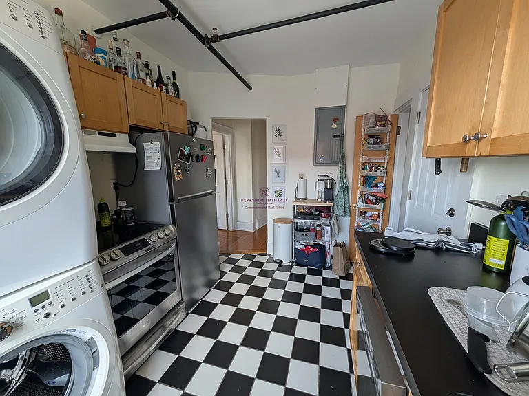 7 Brookline St #8 — Photo 3