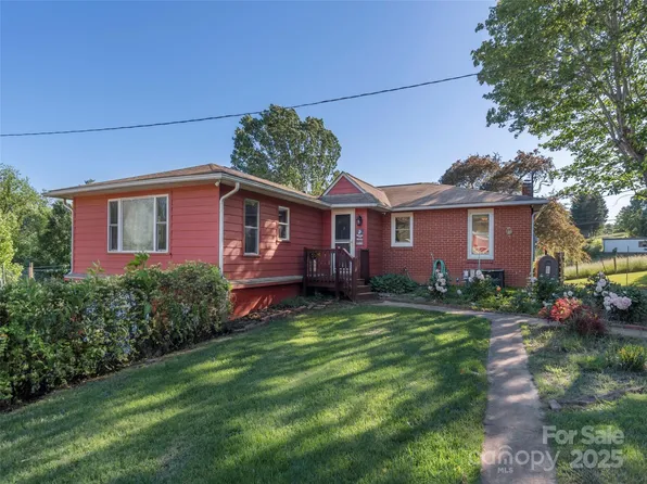 78 Hardin Ln, Clyde, NC 28721