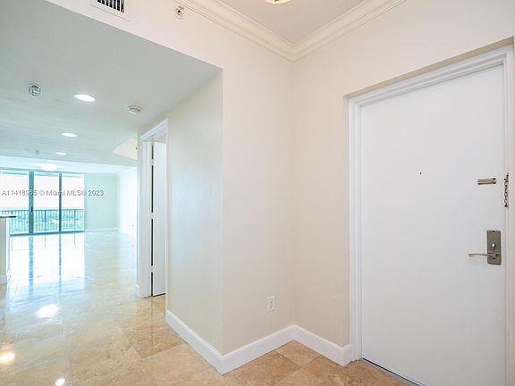 4th image of 15051 Royal Oaks Ln APT 2504