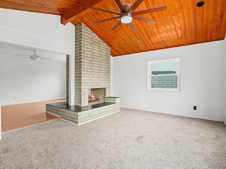 8629 Stanwell St — Photo 30