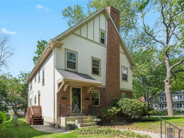 401 E 63rd Ter, Kansas City, MO 64110