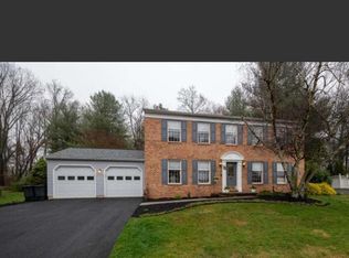 11 Paterwal Ct, Reisterstown, MD 21136