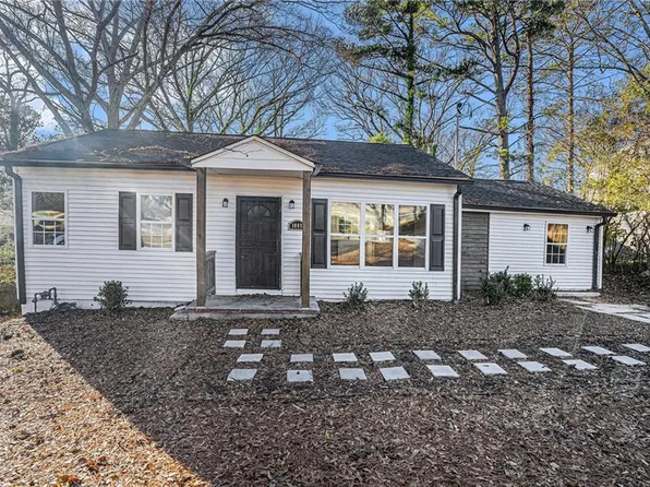 1093 Oakland Dr SW, Atlanta, GA 30310