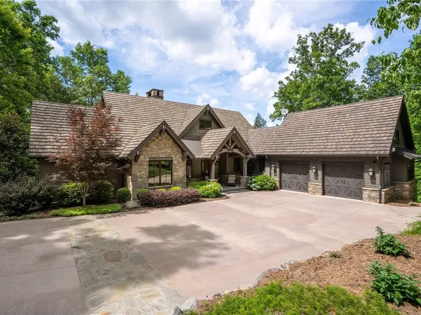 121 Burwood Ct, Sunset, SC 29685