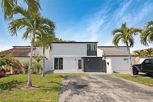 12340 SW 20th Ter #12340 Photo 1 12340 SW 20th Ter #12340 Photo 1