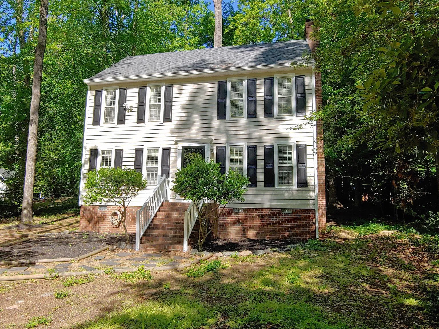 3 bed, 2.5 bath, 1517 sqft, $2,350 — Photo 1