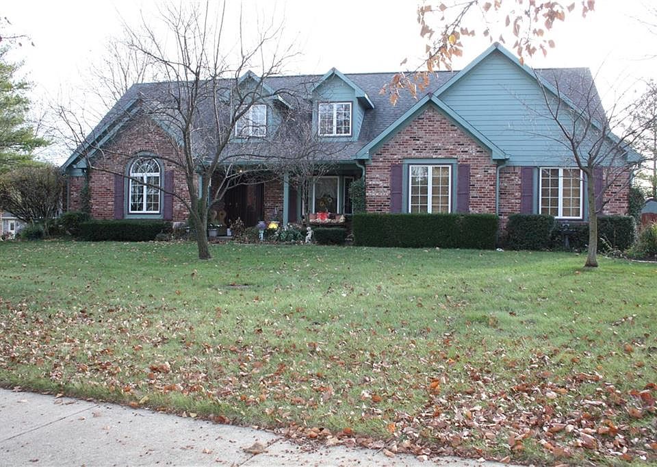 1st image of 10305 Forest Creek Dr