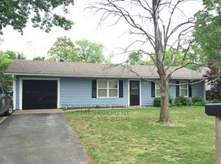 1824 Miller Dr, Lawrence, KS 66044