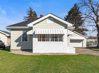 28 South Dr, Anderson, IN 46013